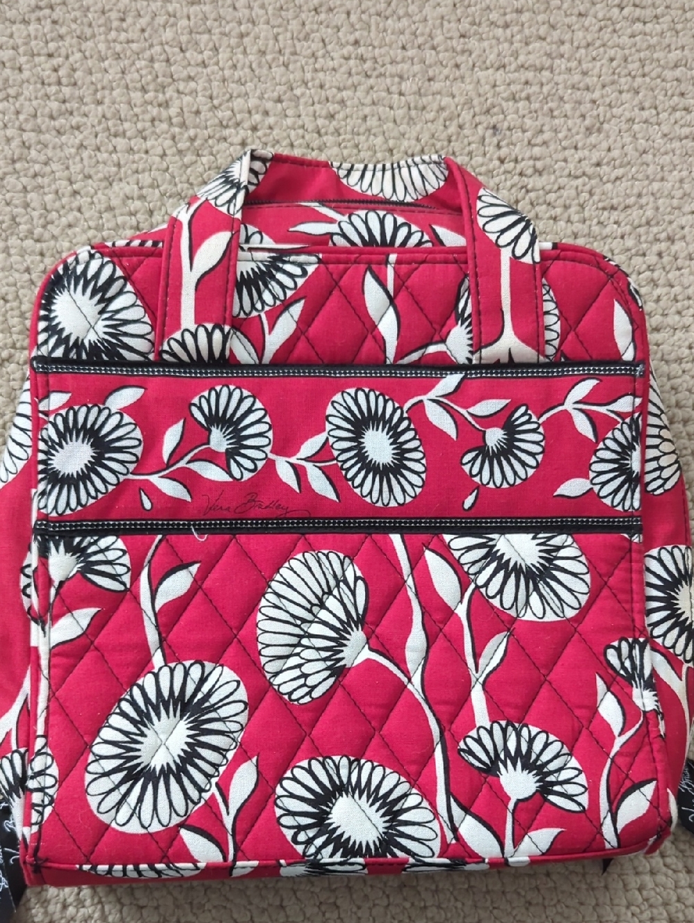 Vera Bradley Deco Daisy tech organizer bag in red.